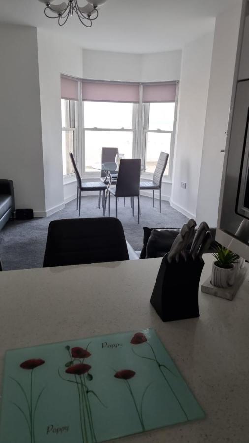 Apartment 302 241 Marine Rad モアカム エクステリア 写真